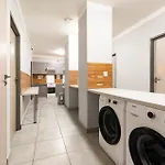 אכסניה Najtansze Lagiewnicka 16 *