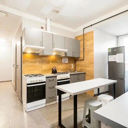 Hostel Najtansze Lagiewnicka 16 *
