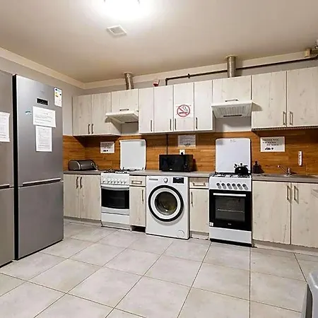 Albergue Najtansze Lagiewnicka 16 *